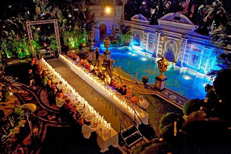 can you visit the versace mansion|Versace mansion restaurant.